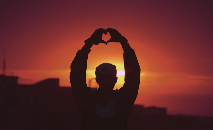 6 Amazing Ways To Improve Your Love Life(图1)