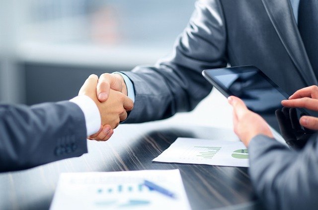 Instant loan for New Year and Christmas holidays(图1)